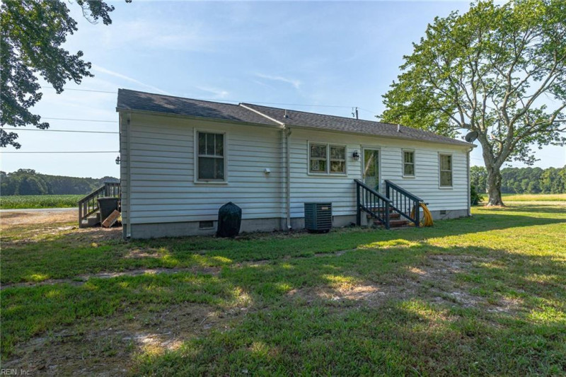Photo 45 of 50 residential for sale in Lancaster County virginia