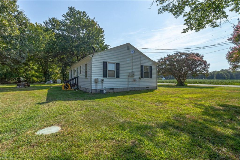 Photo 46 of 50 residential for sale in Lancaster County virginia