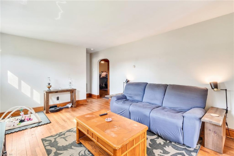 Photo 9 of 50 residential for sale in Lancaster County virginia