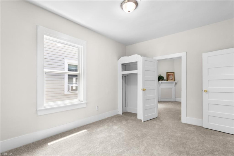 Photo 23 of 40 residential for sale in Suffolk virginia