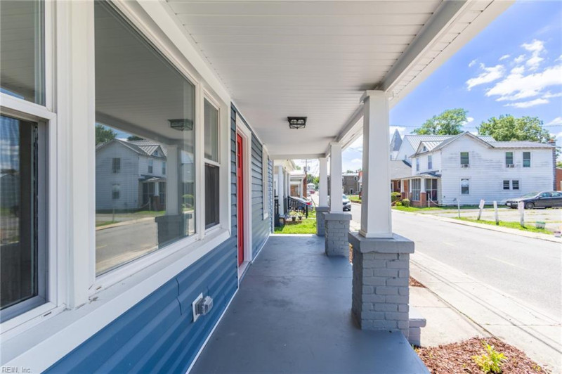 Photo 34 of 40 residential for sale in Suffolk virginia