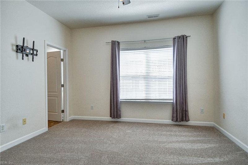 Photo 28 of 44 residential for sale in Virginia Beach virginia