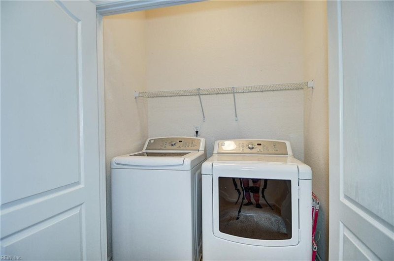 Photo 33 of 44 residential for sale in Virginia Beach virginia