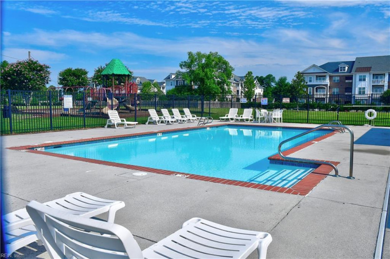Photo 40 of 44 residential for sale in Virginia Beach virginia