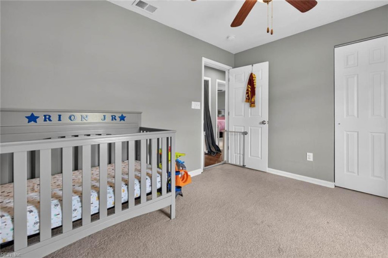 Photo 36 of 50 residential for sale in Chesapeake virginia