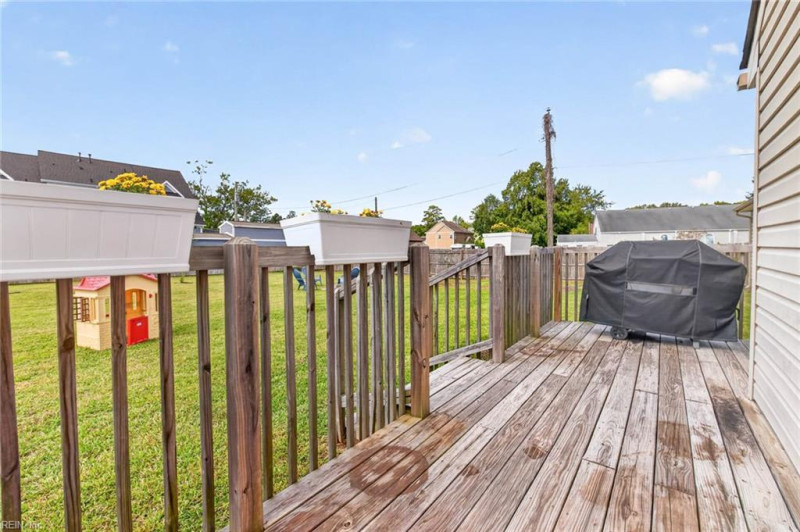 Photo 43 of 50 residential for sale in Chesapeake virginia