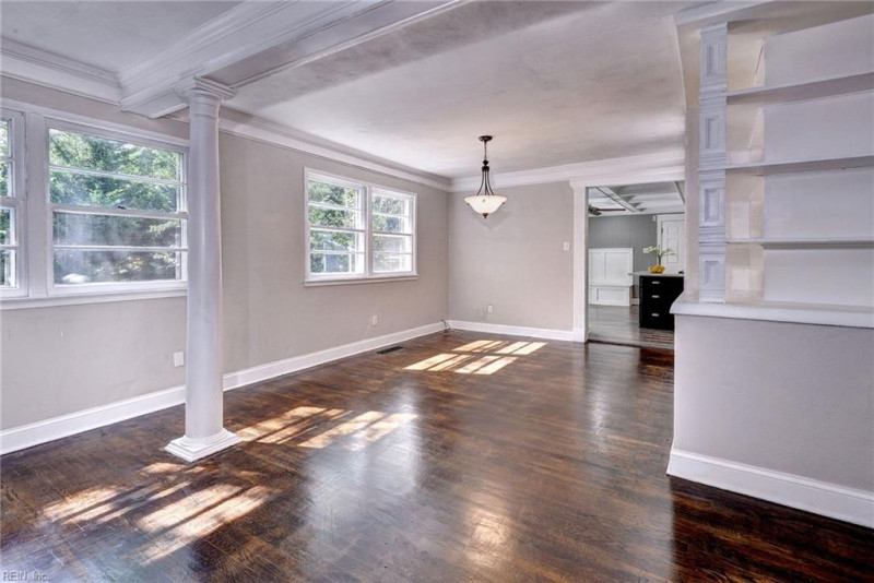 Photo 11 of 38 residential for sale in Newport News virginia