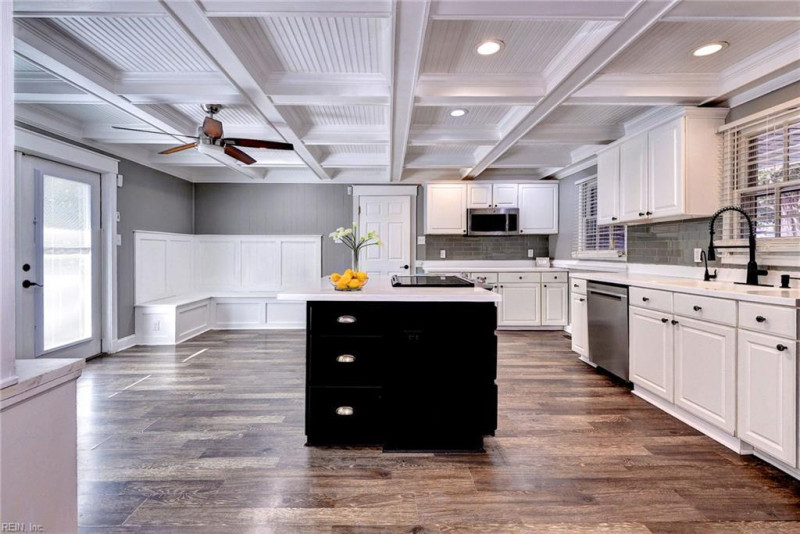 Photo 16 of 38 residential for sale in Newport News virginia