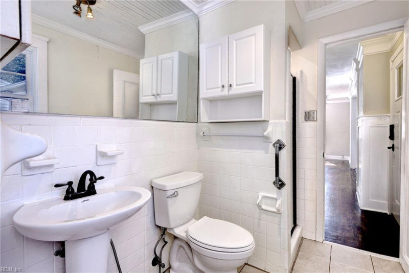 Photo 27 of 38 residential for sale in Newport News virginia