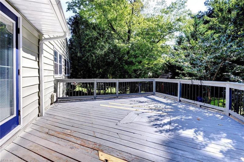 Photo 34 of 38 residential for sale in Newport News virginia