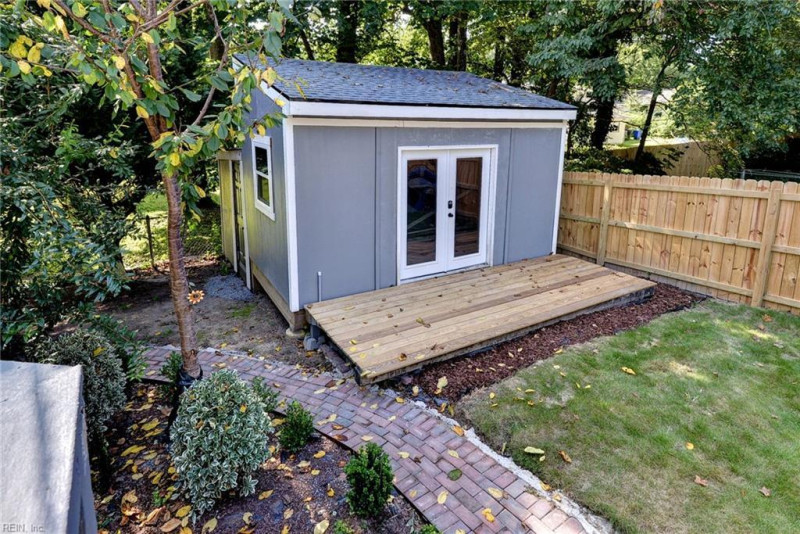 Photo 35 of 38 residential for sale in Newport News virginia