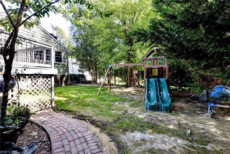 Photo 37 of 38 residential for sale in Newport News virginia