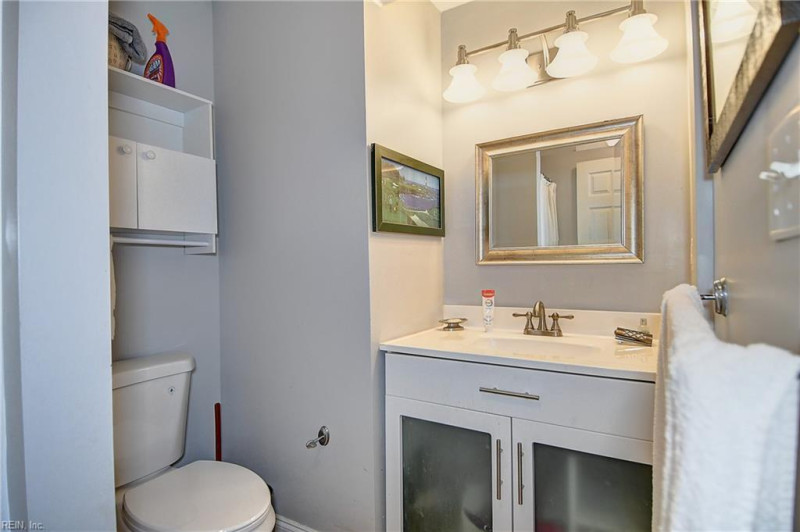 Photo 27 of 50 residential for sale in Norfolk virginia