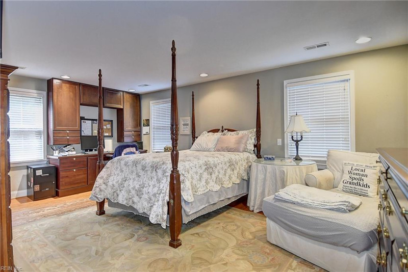 Photo 30 of 50 residential for sale in Norfolk virginia