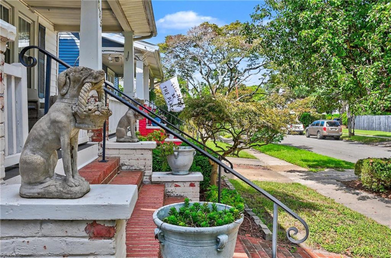 Photo 44 of 50 residential for sale in Norfolk virginia