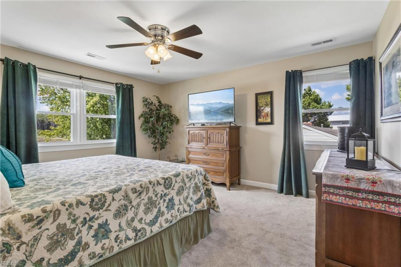 Photo 28 of 50 residential for sale in Hampton virginia