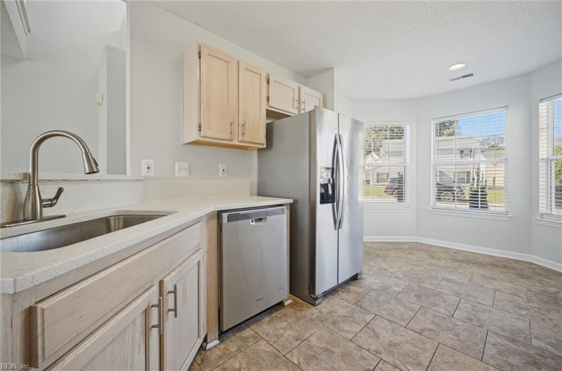 Photo 12 of 39 residential for sale in Newport News virginia
