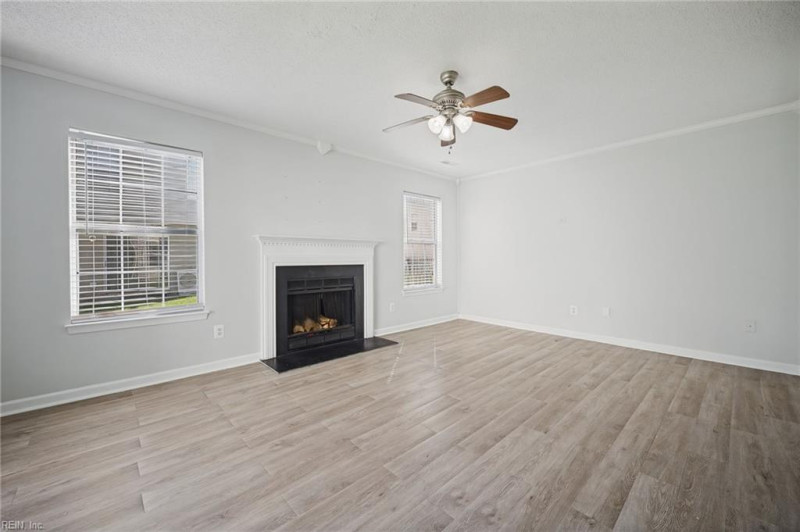 Photo 18 of 39 residential for sale in Newport News virginia
