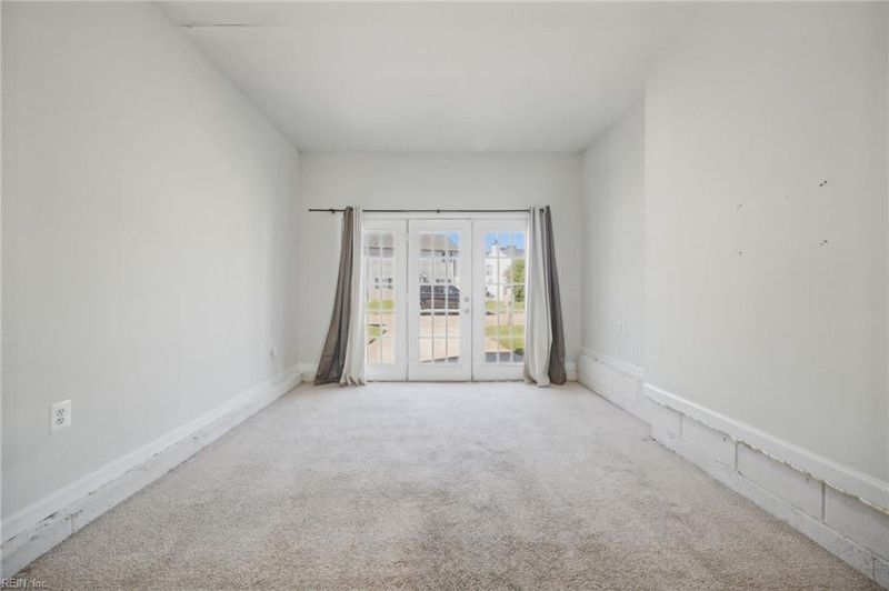 Photo 23 of 39 residential for sale in Newport News virginia
