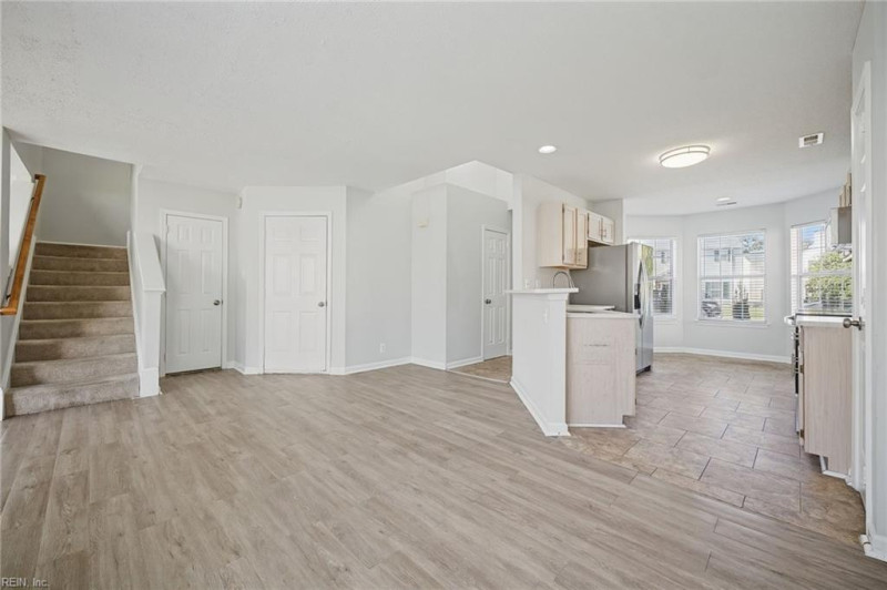 Photo 9 of 39 residential for sale in Newport News virginia