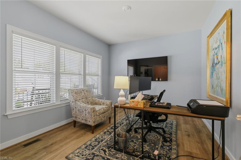 Photo 17 of 48 residential for sale in New Kent County virginia