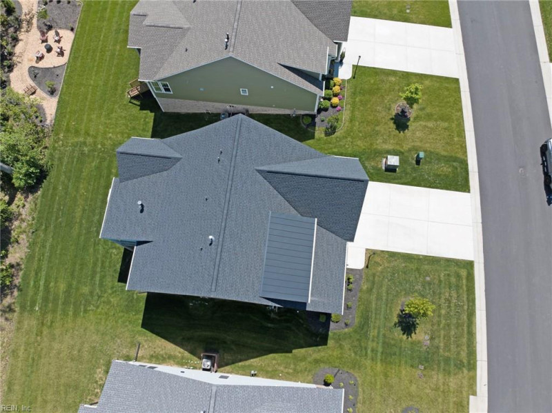 Photo 40 of 48 residential for sale in New Kent County virginia