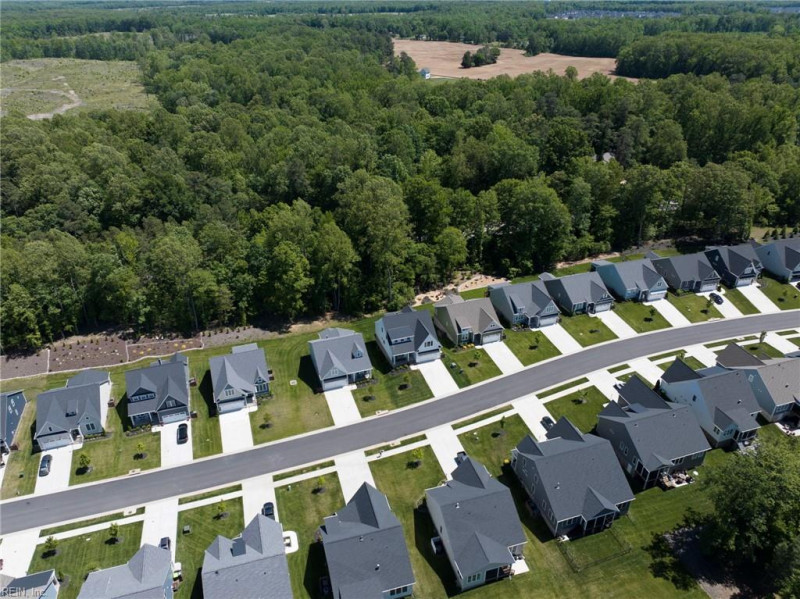 Photo 42 of 48 residential for sale in New Kent County virginia