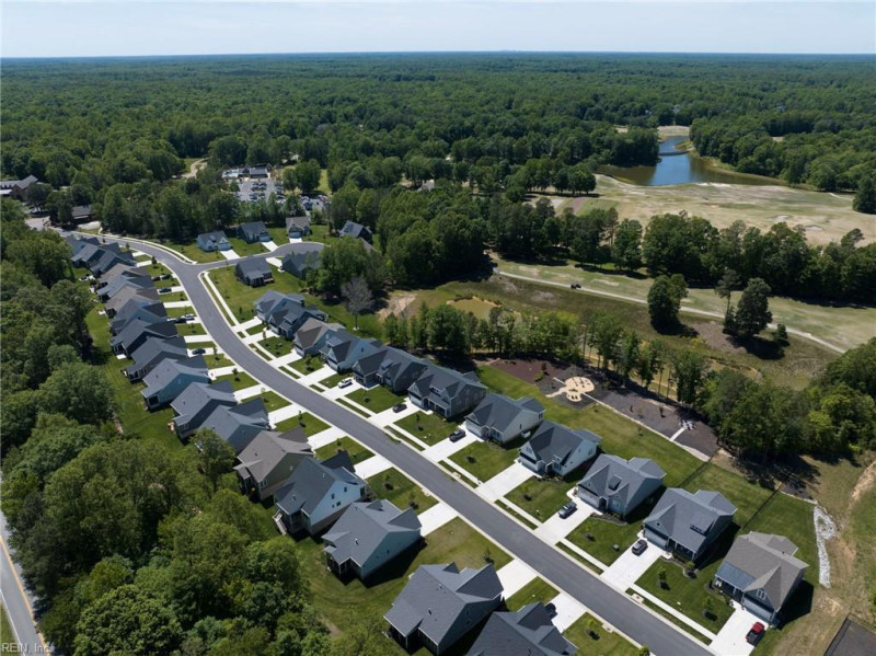 Photo 44 of 48 residential for sale in New Kent County virginia