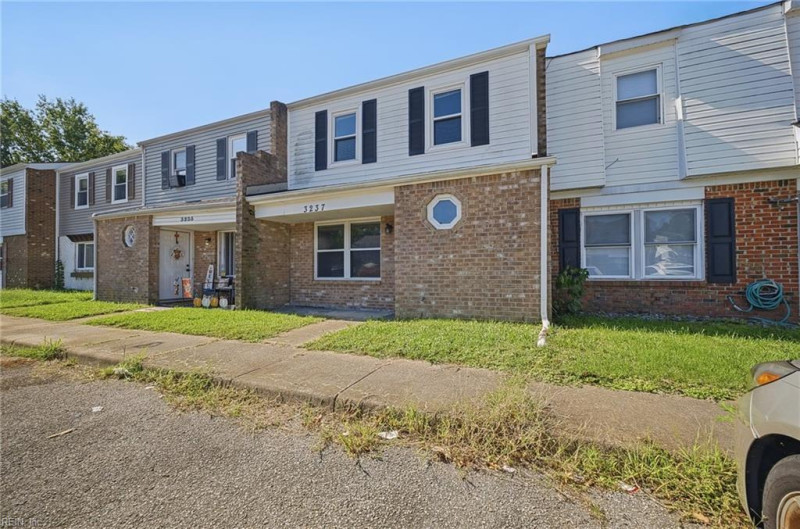 Photo 3 of 36 residential for sale in Virginia Beach virginia Photo 3 of 36 residential for sale in Virginia Beach virginia