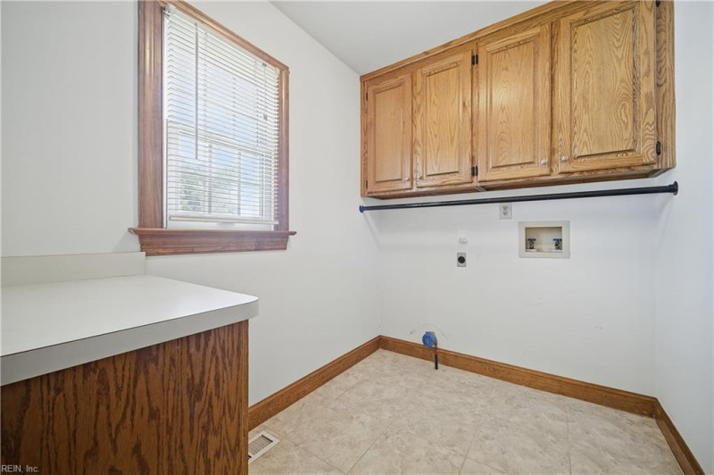 Photo 19 of 45 residential for sale in Chesapeake virginia Photo 19 of 45 residential for sale in Chesapeake virginia