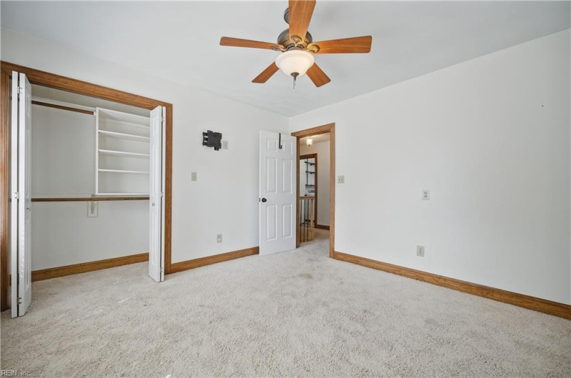 Photo 23 of 45 residential for sale in Chesapeake virginia Photo 23 of 45 residential for sale in Chesapeake virginia