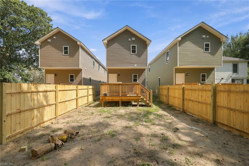 Photo 37 of 42 residential for sale in Hampton virginia Photo 37 of 42 residential for sale in Hampton virginia