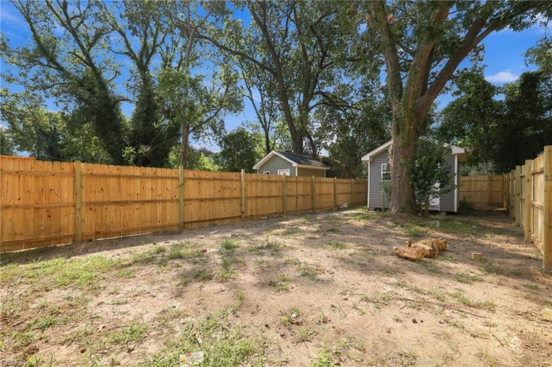 Photo 38 of 42 residential for sale in Hampton virginia Photo 38 of 42 residential for sale in Hampton virginia