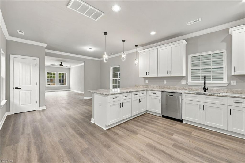 Photo 5 of 42 residential for sale in Hampton virginia Photo 5 of 42 residential for sale in Hampton virginia
