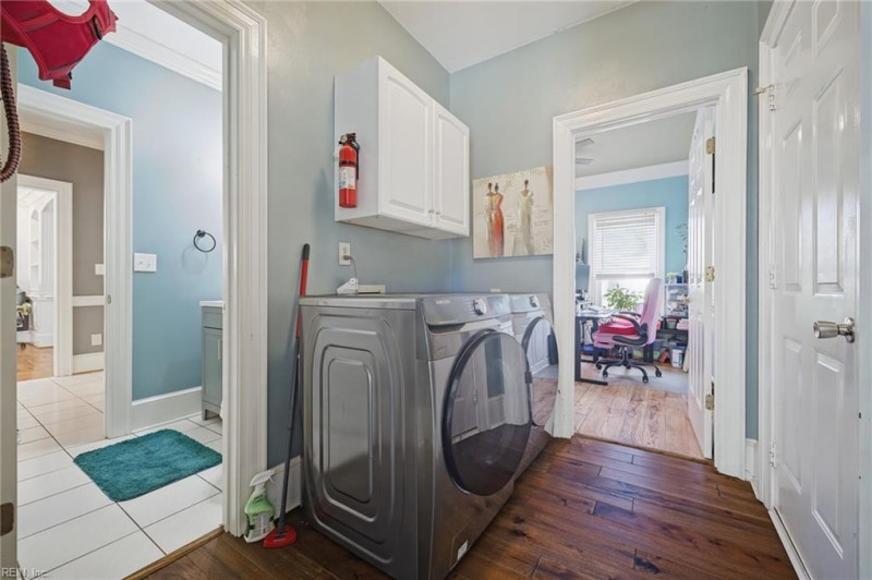 Photo 12 of 50 residential for sale in Chesapeake virginia