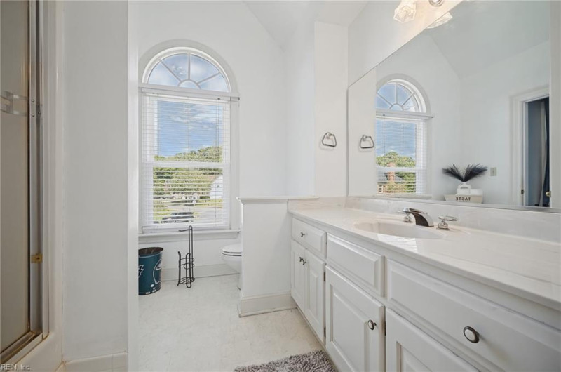 Photo 29 of 50 residential for sale in Chesapeake virginia