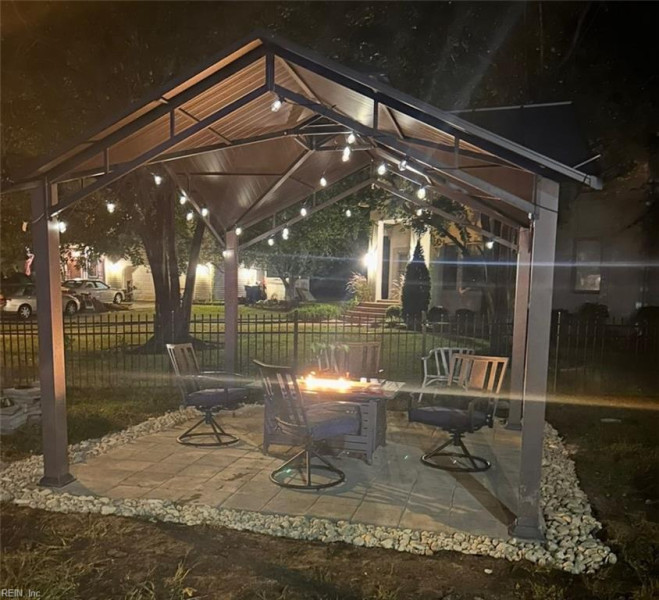 Photo 42 of 50 residential for sale in Chesapeake virginia