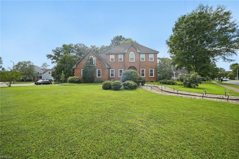 Photo 47 of 50 residential for sale in Chesapeake virginia