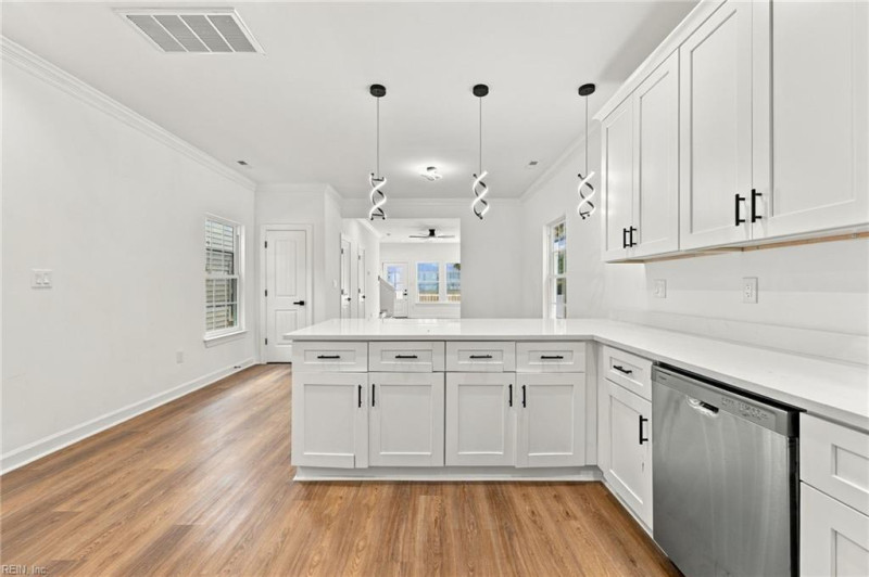 Photo 7 of 50 residential for sale in Hampton virginia Photo 7 of 50 residential for sale in Hampton virginia
