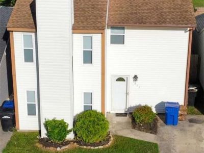 property image for 3817 Harvest Court PORTSMOUTH VA 23703