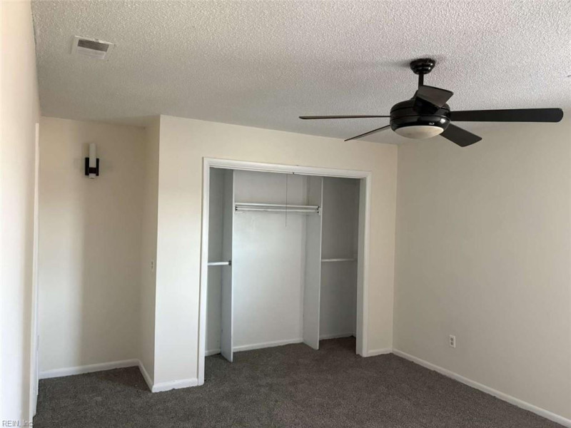 Photo 11 of 20 residential for sale in Portsmouth virginia