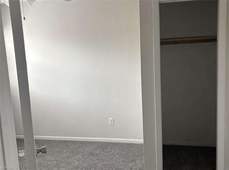 Photo 9 of 20 residential for sale in Portsmouth virginia