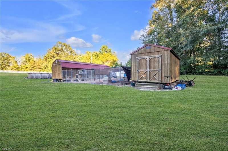 Photo 33 of 42 residential for sale in Isle of Wight County virginia