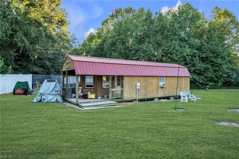 Photo 34 of 42 residential for sale in Isle of Wight County virginia