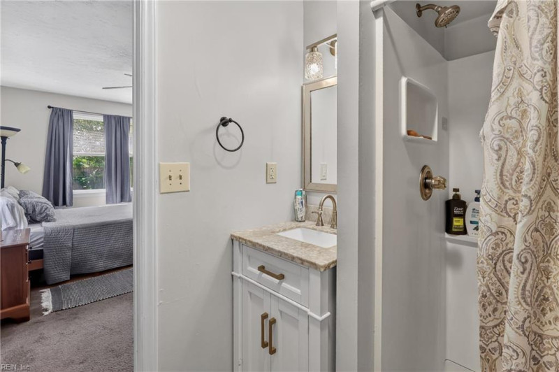 Photo 23 of 44 residential for sale in Norfolk virginia Photo 23 of 44 residential for sale in Norfolk virginia