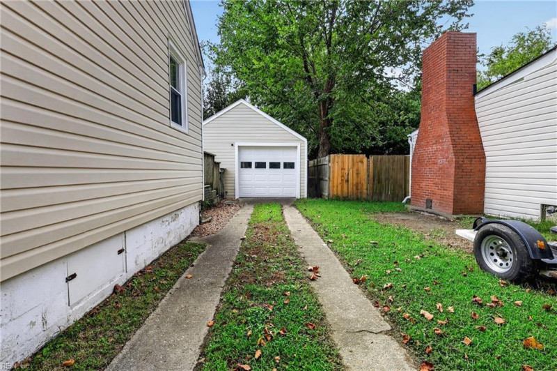 Photo 38 of 44 residential for sale in Norfolk virginia Photo 38 of 44 residential for sale in Norfolk virginia