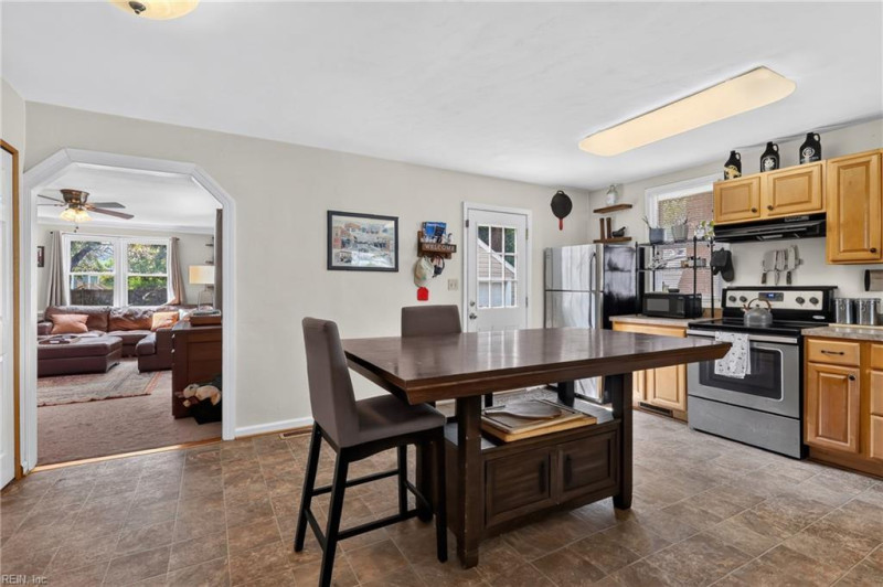 Photo 7 of 44 residential for sale in Norfolk virginia Photo 7 of 44 residential for sale in Norfolk virginia
