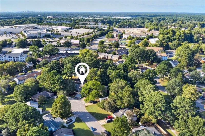 Photo 40 of 45 residential for sale in Chesapeake virginia