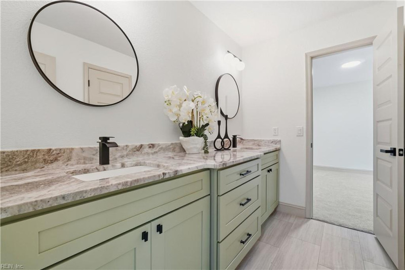 Photo 18 of 25 residential for sale in Norfolk virginia