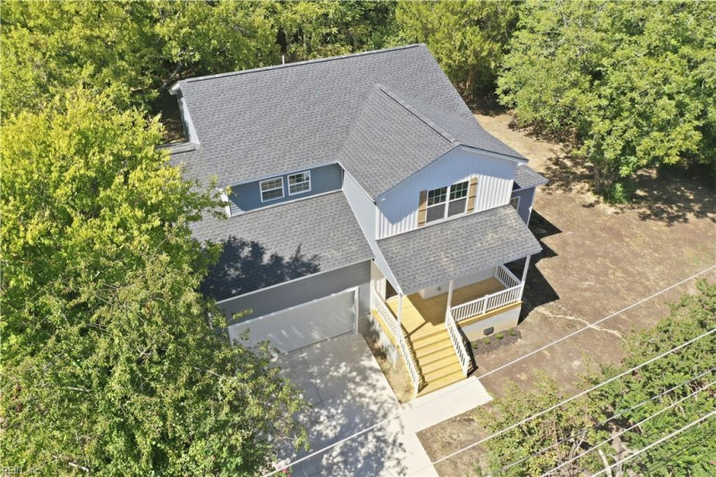 Photo 3 of 25 residential for sale in Norfolk virginia